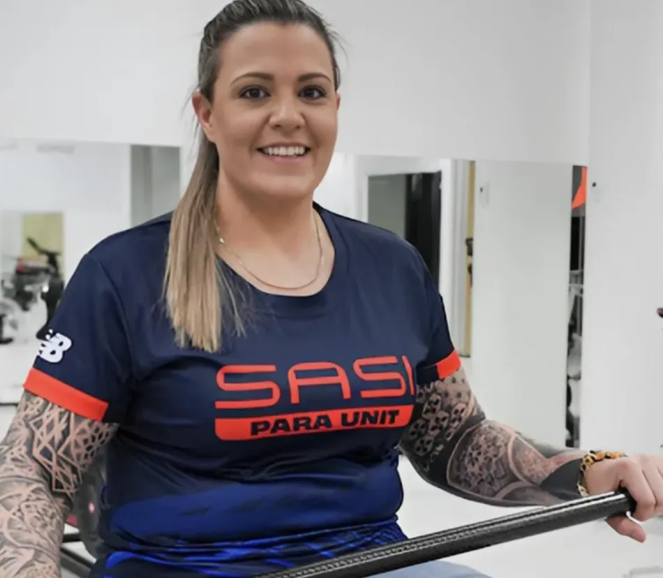 Kirsty Maiden training in the SASI para unit gym